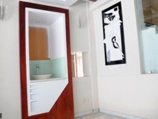 Hotel Peninsula Chennai Exterior photo